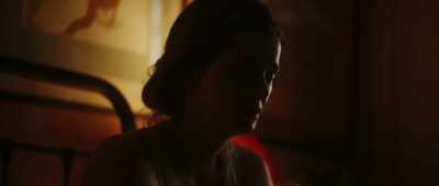 [suspenseful music continues] - Alice in Terrorland