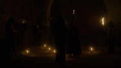 -[suspenseful music playing]
-[man speaking Spanish] - Haunted