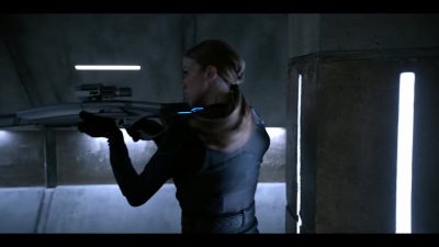 ♪ suspenseful music playing ♪ - The Orville