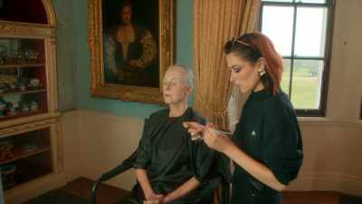 [suspenseful music playing] - Glow Up: Britain's Next Make-Up Star