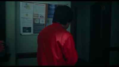 [♪ suspenseful music playing] - Interior Chinatown