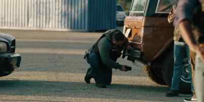 [suspenseful music playing] - On Call