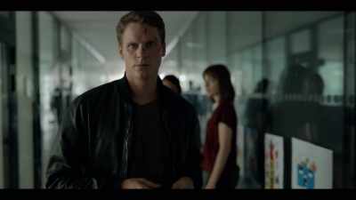 [SUSPENSEFUL MUSIC PLAYS] - Young Wallander
