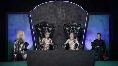 [suspenseful music] - The Boulet Brothers' Dragula: Titans
