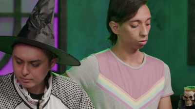 [suspenseful music] - The Boulet Brothers' Dragula: Titans