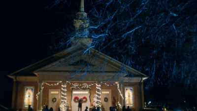 [suspenseful music] - A Jenkins Family Christmas