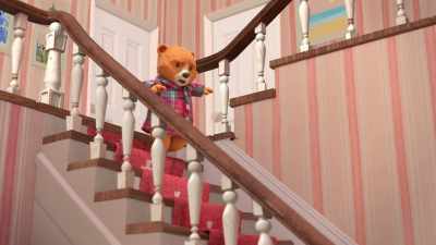 [suspenseful music] - The Adventures of Paddington