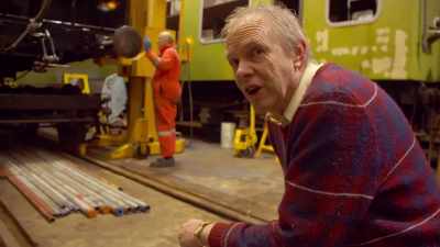(Suspenseful music) - Great Rail Restorations with Peter Snow