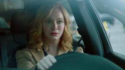 [suspenseful music] - Good Girls