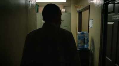 [suspenseful music] - Good Girls