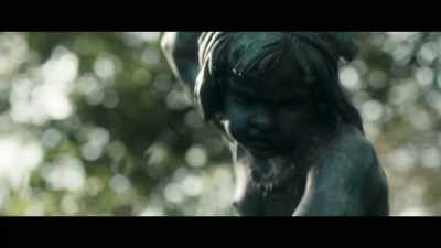 [suspenseful music] - Last King of the Cross
