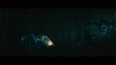 (suspenseful music)
(soft growling) - The Bigfoot Trap