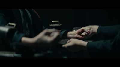 [suspenseful rock music] - Deadly Class