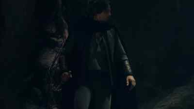 ( suspenseful theme playing ) - Legend of the Seeker