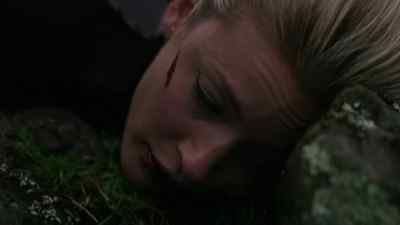 ( suspenseful theme playing ) - Legend of the Seeker