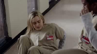 Suzanne, do you think you could help me up? - Orange Is the New Black