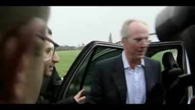 Sven was rarely out of the tabloids. - The Fake Sheikh