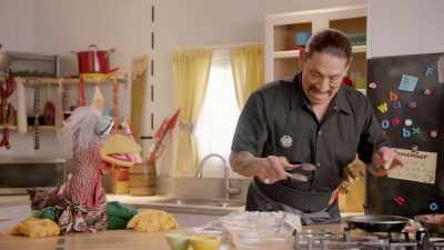 (SWEDISH CHEF GROANING) - Muppets Now