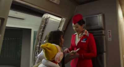 - Sweetie, see you later!
- Dad, bye! - Okay! Madam