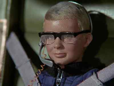 - Switch to automatic and eject. - Joe 90