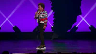 Switched parties now. Independent. Yeah. - Wanda Sykes: I'm an Entertainer