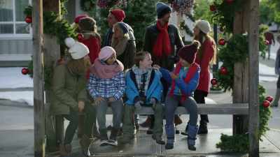 [Sydney] Do you think
it's unethical - Random Acts of Christmas