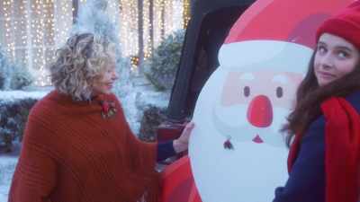 - Ta-da!
- Santa with body piercings. - The Dog Days of Christmas