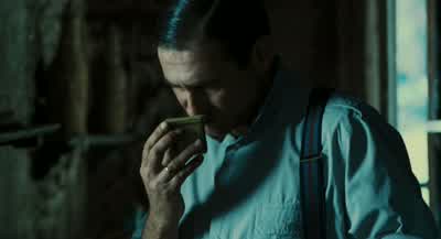 Tabaco. - Pan's Labyrinth