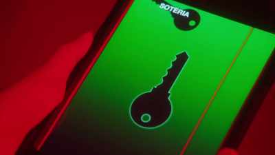 (tablet bleeping) - Smart Home Killer