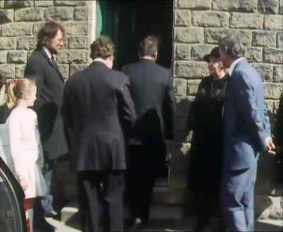 Taffy! Taff! Taffy!
- Hurry up! Be quick about it. - Last of the Summer Wine