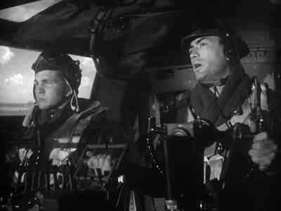 -Tail wheel.
-Locked. Light off, sir. - Twelve O'Clock High