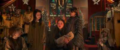 Take a bow. - The Best Christmas Pageant Ever