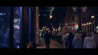 ♪ Take a drunk girl home ♪ - Love, Tom