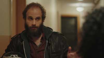 Take a pause.
Make a buffalo smile. - High Maintenance