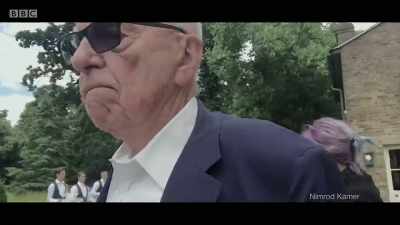 Take a quick picture...? - The Rise of the Murdoch Dynasty