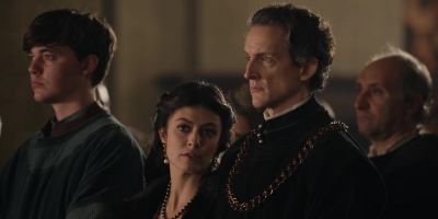 Take a seat, your grace. - Medici: Masters of Florence