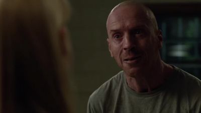 Take me back to the motel. - Homeland