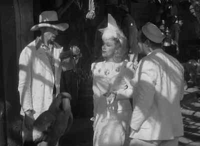 - Take it back.
- Yes, ma'am. - Seven Sinners