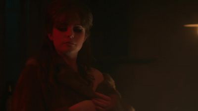 Take your coat off! Come
on, let's get this coat off! - Call the Midwife