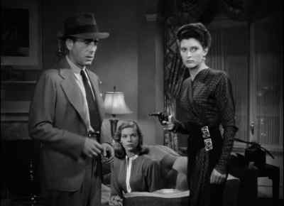 - Take it easy, Carmen.
- I want my picture, Joe. - The Big Sleep