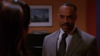 Take Ms. Kole
to the southeast safe house. - NCIS