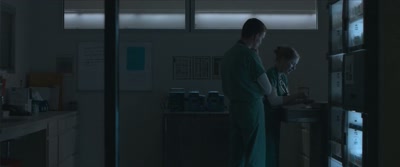 Take it out. One, two, three, four, five.
Close the drawer. - The Good Nurse