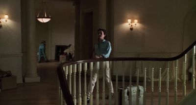 Take this suitcase up to the attic - Jumanji