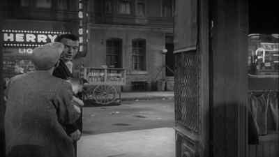- Take the dog up to Zosch.
- Frankie! - The Man with the Golden Arm