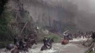 Take the knights in the moat.
Hold them off. - Excalibur