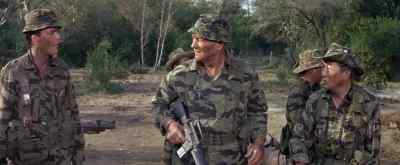 Take the rear.
Let's get out of here. - The Green Berets