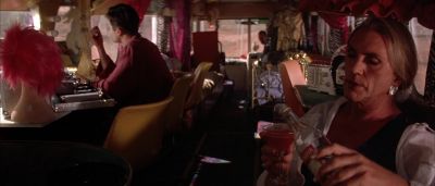 Take the shortcut - The Adventures of Priscilla, Queen of the Desert