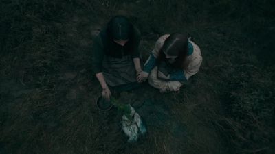 Take this. Bring Gracie back. - The Essex Serpent