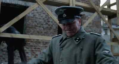 Take this! Take this! - The Pianist