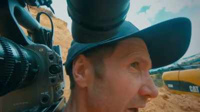Talk to me about this
as a, as a place to mine. - Gold Rush: Parker's Trail